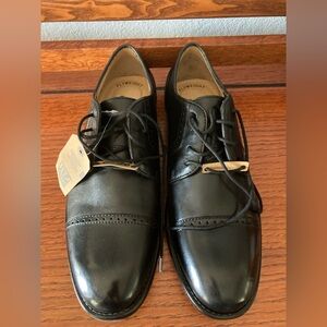 Dockers Men's Hawley Brogue Oxfords size 9 M new in box